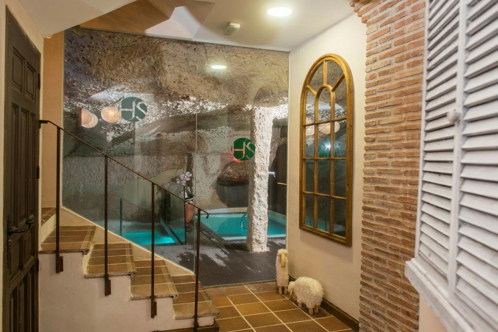 Hita Spa La Cueva Del Agua المظهر الخارجي الصورة